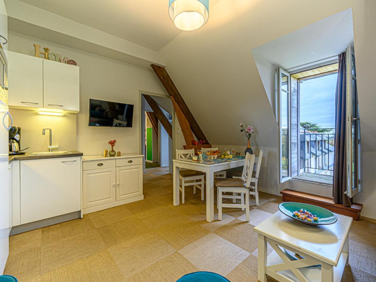 Apartment Chateau De Kergonano-10 By Interhome Baden Kültér fotó